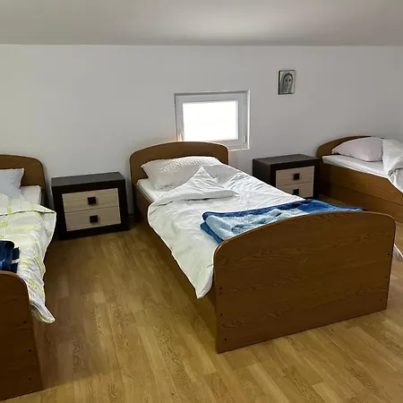 Apartment Modana